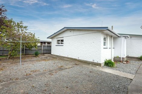 Photo of property in 2/2 Greenpark Street, Hoon Hay, Christchurch, 8025