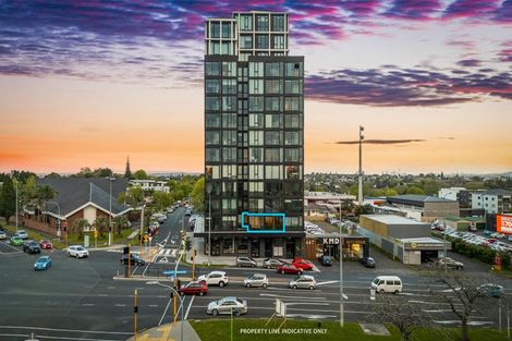 Photo of property in 102/1 Buscomb Avenue, Henderson, Auckland, 0610