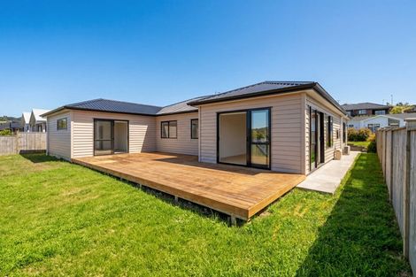 Photo of property in 7 Awa Avenue, Helensville, 0800