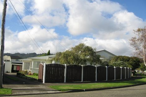 Photo of property in 3 Barraud Street, Avalon, Lower Hutt, 5011