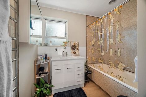 Photo of property in 5b Victory Road, Fairy Springs, Rotorua, 3015