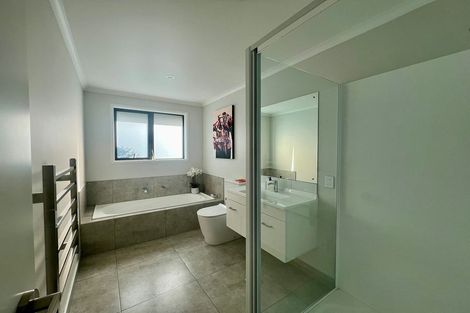 Photo of property in 86 Harriet Johnston Drive, Pokeno, 2402