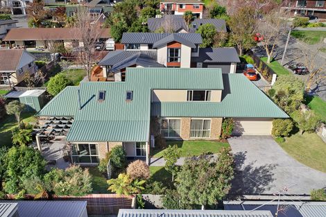 Photo of property in 1a Whaka Terrace, Huntsbury, Christchurch, 8022
