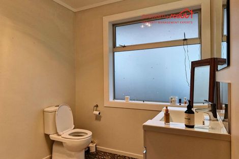 Photo of property in 85 Wallace Place, Westown, New Plymouth, 4310