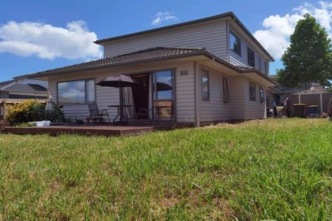 Photo of property in 37 Clover Drive, Henderson, Auckland, 0610