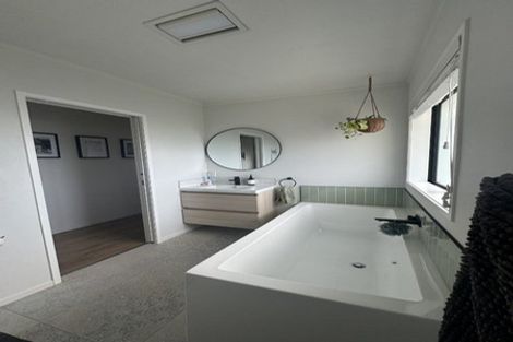 Photo of property in 6 Ranfurly Place, Te Kamo, Whangarei, 0112