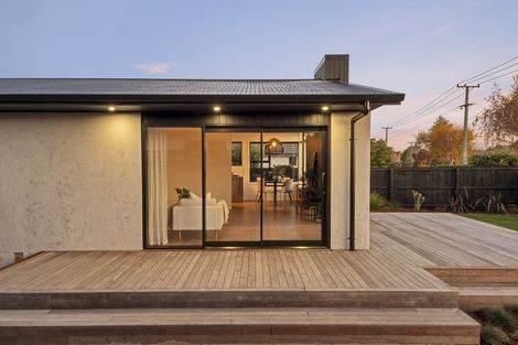 Photo of property in 248 Grimseys Road, Redwood, Christchurch, 8051