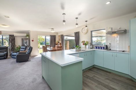 Photo of property in 4 Endelave Way, Carterton, 5713