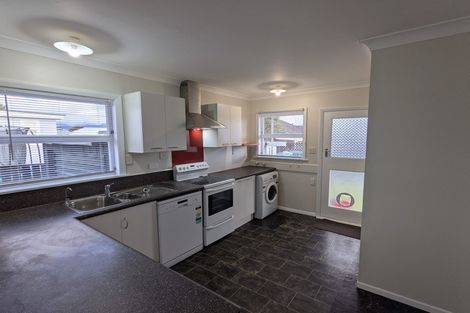Photo of property in 35 Graham Street, Levin, 5510