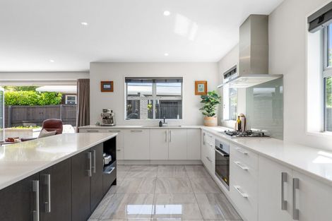 Photo of property in 53a Kotare Street, Fendalton, Christchurch, 8041