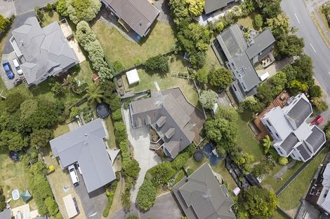 Photo of property in 24 Saunders Close, Whitby, Porirua, 5024