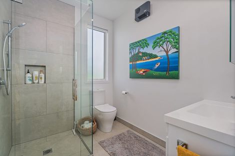 Photo of property in 5 Liberty Place, Cooks Beach, 3591