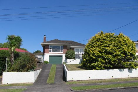 Photo of property in 5 Hepper Street, New Lynn, Auckland, 0600
