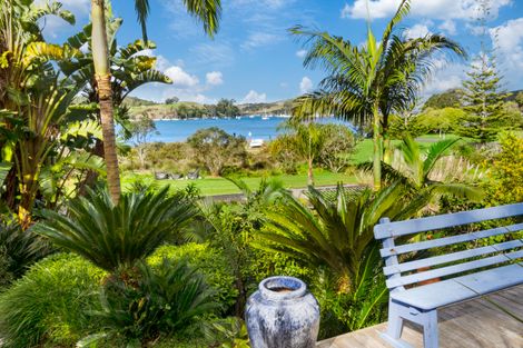 Photo of property in 15 Martin Road, Matakana, Warkworth, 0985