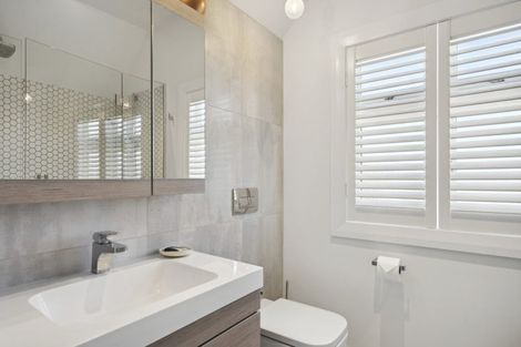 Photo of property in 2 Waitoa Road, Hataitai, Wellington, 6021