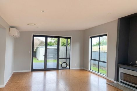 Photo of property in 6 Hohiria Street, Waikanae Beach, Waikanae, 5036