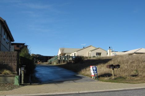 Photo of property in 89 Kings Drive, Wanaka, 9305