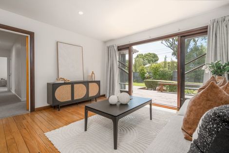 Photo of property in 201 Cashmere Road, Hoon Hay, Christchurch, 8025