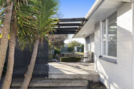Photo of property in 24 Sandra Street, South New Brighton, Christchurch, 8062