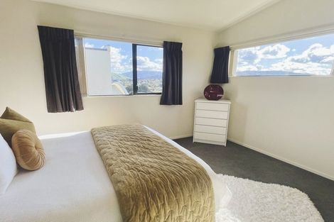 Photo of property in 28b James Cook Drive, Whitby, Porirua, 5024