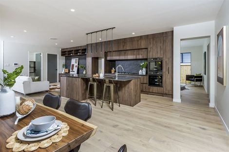 Photo of property in 55 Godfrey Drive, Orewa, 0931