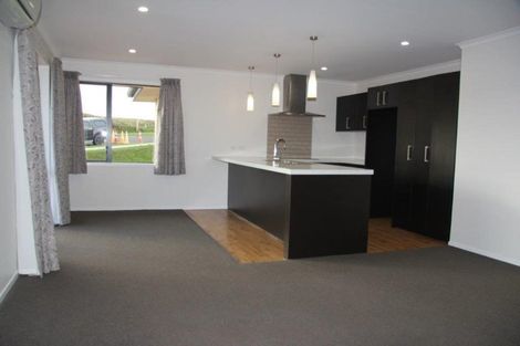 Photo of property in 4 Macdonald Heights, Feilding, 4702