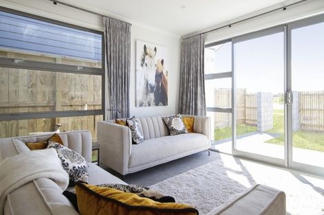 Photo of property in 9b Enchantment Lane, Karaka, 2113