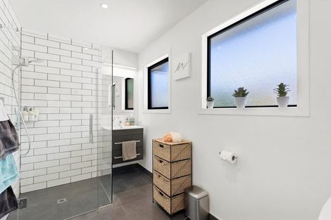 Photo of property in 13&13a Quarry Place, Lake Hayes, Queenstown, 9304