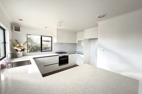 Photo of property in 1/13 Gwenand Place, Botany Downs, Auckland, 2010