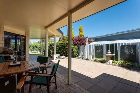 Photo of property in 3 James Street, Dannevirke, 4930