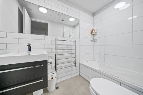 Photo of property in Detroit Apartments, 201/181u Tasman Street, Mount Cook, Wellington, 6021