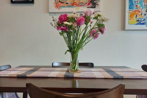 Photo of property in 8/10 Rimu Street, New Lynn, Auckland, 0600