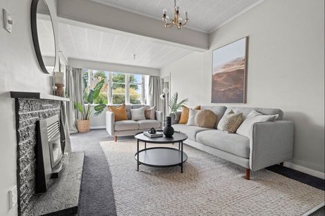 Photo of property in 4 Hosking Place, Masterton, 5810