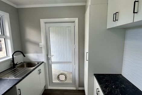 Photo of property in 5 Hampden Street, Awapuni, Palmerston North, 4412
