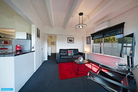 Photo of property in 18 Kitewaho Road, Swanson, Auckland, 0816