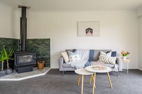 Photo of property in 5 Harlow Grove, Wainuiomata, Lower Hutt, 5014