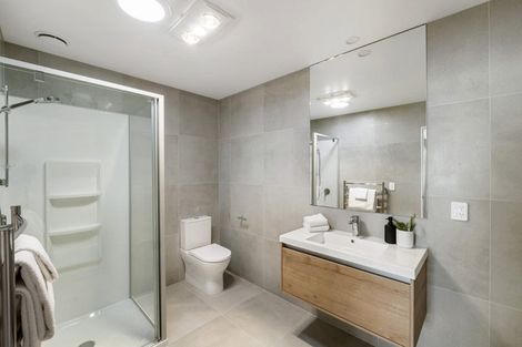Photo of property in 11 Viridian Avenue, Rosehill, 2113