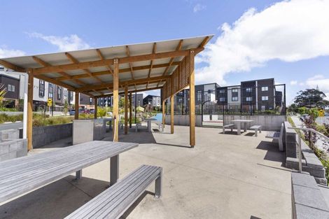 Photo of property in 8 Jabuka Street, Glen Eden, Auckland, 0602