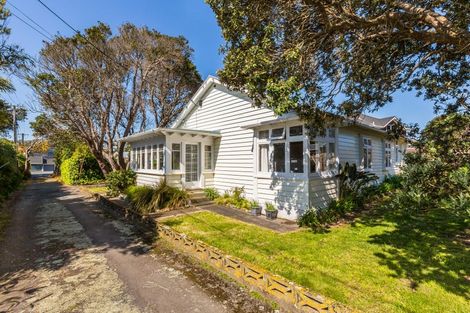 Photo of property in 78a Main Road, Titahi Bay, Porirua, 5022