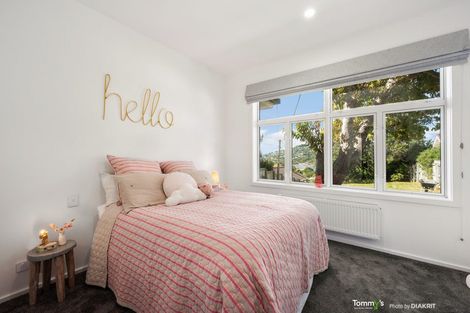 Photo of property in 21 Nottingham Street, Karori, Wellington, 6012