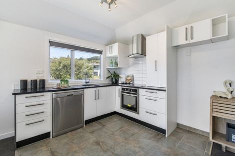 Photo of property in 19u1 Ranui Terrace, Tawa, Wellington, 5028