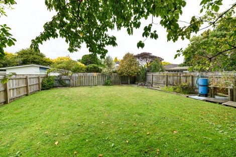 Photo of property in 35 Stewart Crescent, Hokowhitu, Palmerston North, 4410