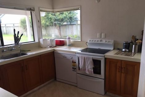 Photo of property in 33a Percy Road, Papamoa Beach, Papamoa, 3118