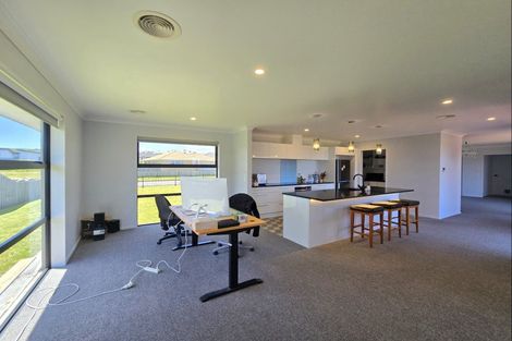 Photo of property in 13 Racecourse Terrace Rise, Hokitika, 7882