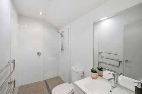 Photo of property in 33 Cotterill Street, Addington, Christchurch, 8024