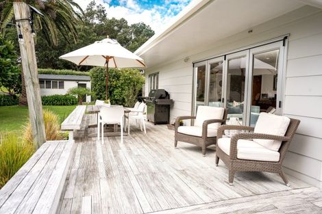 Photo of property in 37 Fishermans Bend, Whiritoa, Whangamata, 3691