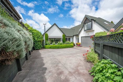 Photo of property in 1/58 Rokino Road, Hilltop, Taupo, 3330