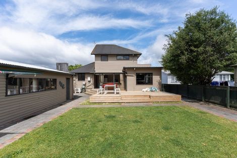 Photo of property in 60 Brentwood Street, Trentham, Upper Hutt, 5018