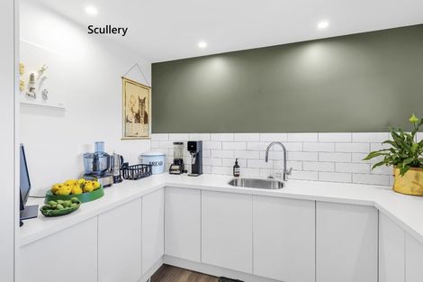 Photo of property in 1037 State Highway 1, Te Horo, Otaki, 5581