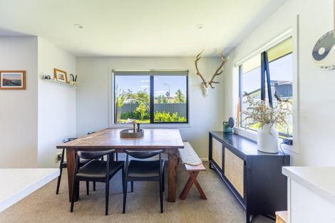 Photo of property in 14 Teal Place, Lake Hawea, Wanaka, 9382